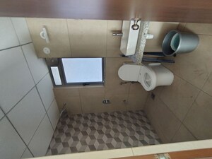 Bathroom in 3 BHK Apartment at Kalpataru Immensa B, Kolshet Road – for Rent
