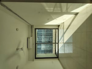 Room in 3 BHK Apartment at Kalpataru Immensa B, Kolshet Road – for Rent