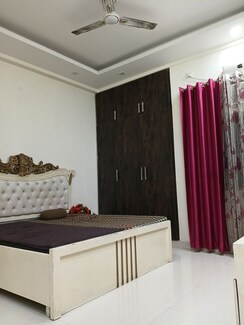 2 BHK + Servant Room Builder Floor For Rent in Majra