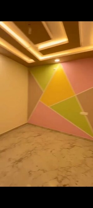 Room in 2 BHK Independent House at Budheshwar – for Sale