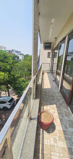 Balcony in 1 BHK Builder Floor at Kohli One Malibu Town, Sector 47 – for Rent