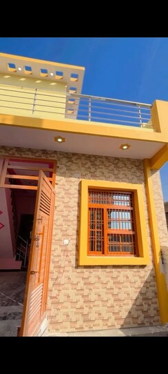 2 BHK + Pooja Room Independent House For Sale in Budheshwar