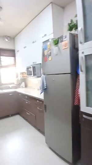 Furnished Amenities in 3 BHK Builder Floor at Sector 28 – for Sale