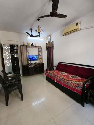 Bedroom in 1 BHK Apartment at Niraj Apartments, Malabar Hill – for Sale