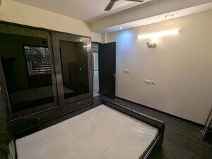 Room in 3 BHK Builder Floor at South City 2 – for Rent