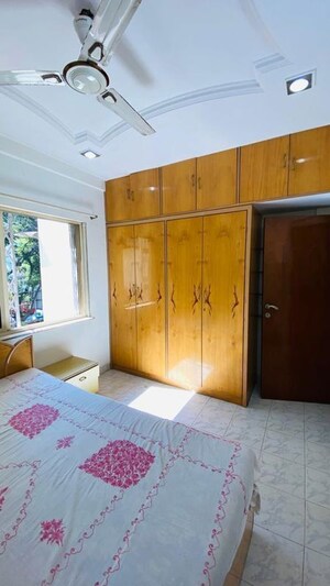 Bedroom in 2.5 BHK Apartment at Sunder Milan CHS, Malad West – for Rent