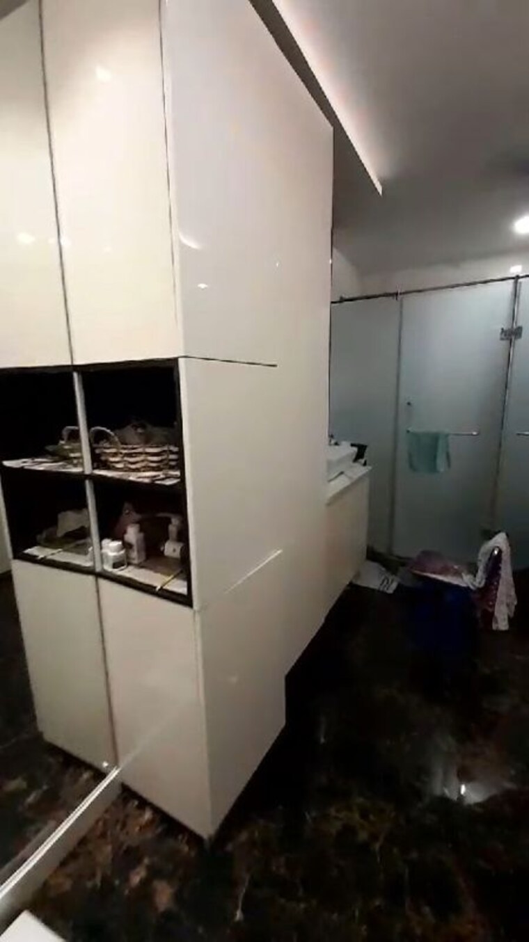undefined, sector 85 4 Bedroom 350 Sq.Yd. Builder Floor In Sector 85 Faridabad 10166274