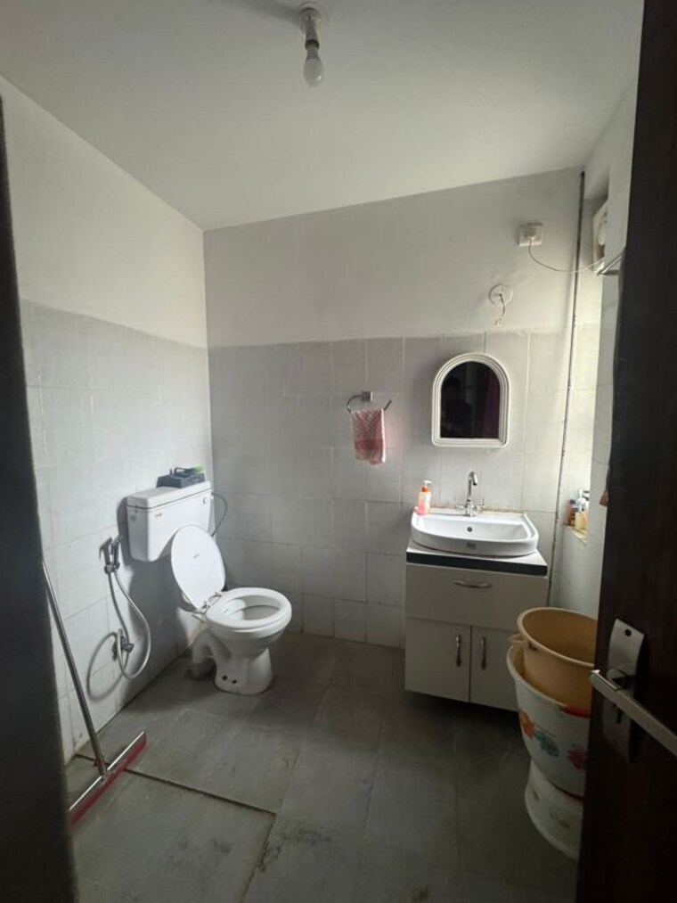 Bathroom, adani-aangan 2 Bedroom 657 Sq.Ft. Apartment In Sector 89a Gurgaon 10166280