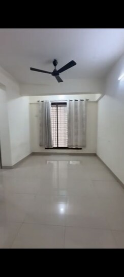 2 BHK + Pooja Room Apartment For Rent in Bhatia Esspee Towers