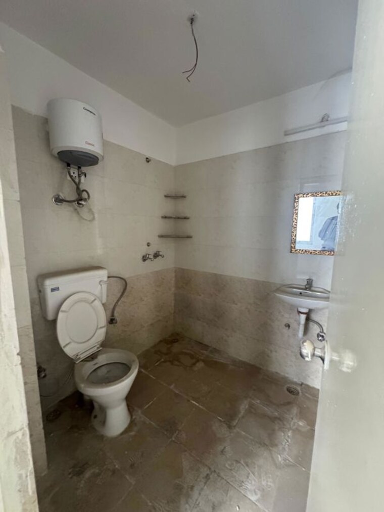 Kitchen, shree-vardhman-green-court 2 Bedroom 690 Sq.Ft. Apartment In Sector 90 Gurgaon 10166284