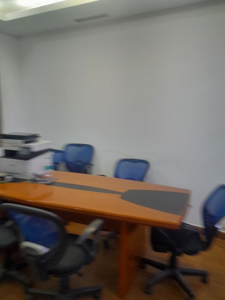 Team Area, spaze-itech-park Commercial Office Space 1030 Sq.Ft. In Sector 49 Gurgaon 10166292