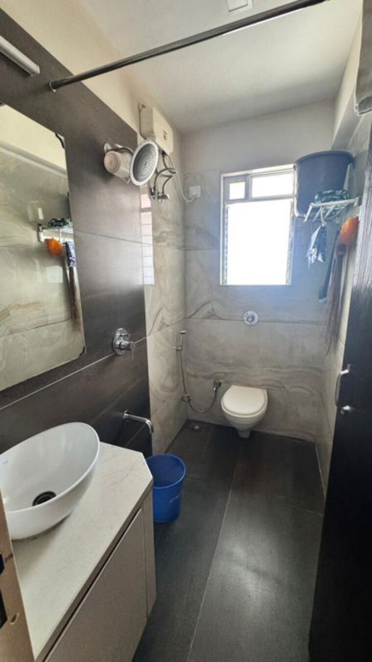 Bathroom, divisha-sanskriti-signature 2 Bedroom 779 Sq.Ft. Apartment In Borivali West Mumbai 10166293