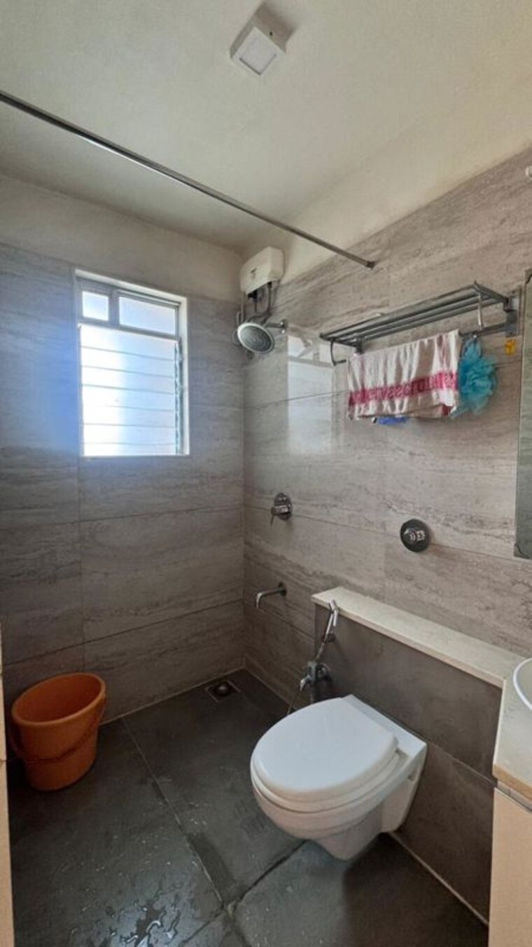 Bathroom, divisha-sanskriti-signature 2 Bedroom 779 Sq.Ft. Apartment In Borivali West Mumbai 10166293