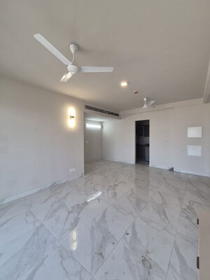 Room in 3 BHK Builder Floor at Kohli One Malibu Town, Sector 47 – for Rent