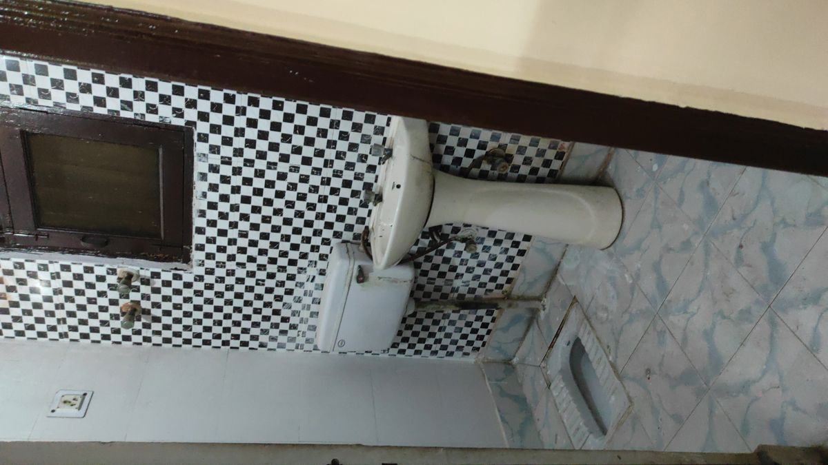 2 BHK Builder Floor For Rent in Vidhayak Colony