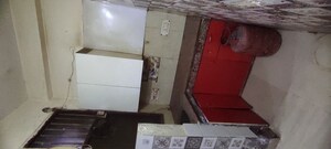 Furnished Amenities in 1 BHK Builder Floor at Vidhayak Colony, Nyay Khand I – for Rent