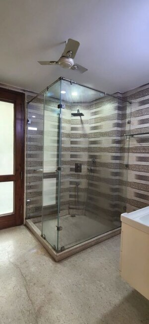 Staircase in 4 BHK Builder Floor at Kailash Colony – for Rent