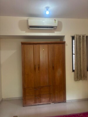 Furnished Amenities in 2 BHK Apartment at Lodha Splendora, Ghodbunder Road – for Rent