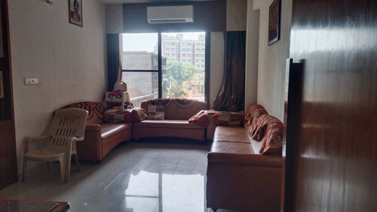 3 BHK + Pooja Room Apartment For Sale in Sola