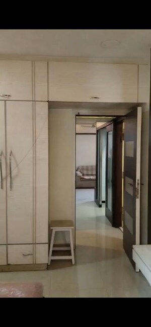 Room in 3 BHK Apartment at Anmol Towers, Goregaon West – for Sale