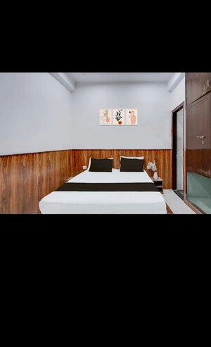 Room in  Pg at Ansal Golf Links 1 – for Rent