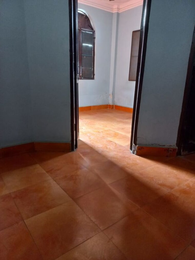 Room, sector 28 4 Bedroom 2250 Sq.Ft. Builder Floor In Sector 28 Faridabad 10166358