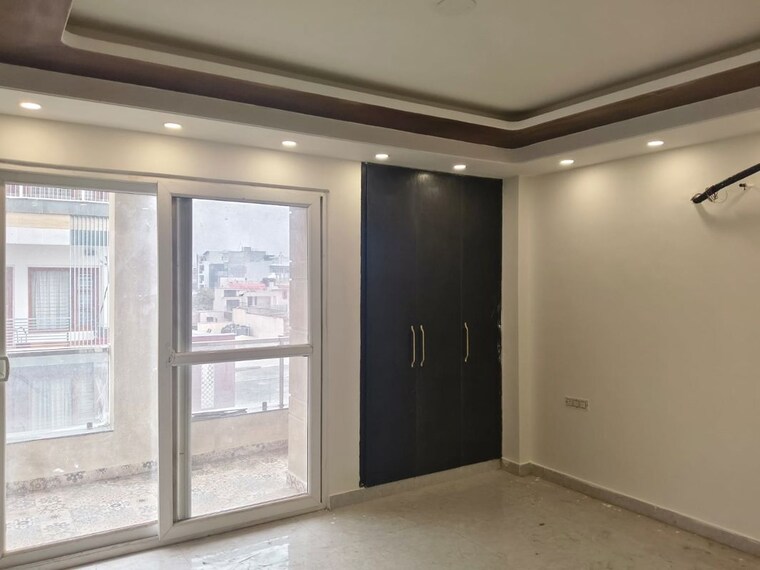 Room, sector 28 4 Bedroom 2250 Sq.Ft. Builder Floor In Sector 28 Faridabad 10166358