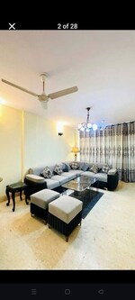 4 BHK + Pooja Room,Servant Room,Extra Room 250 Sq.Yd. Builder Floor in Saket