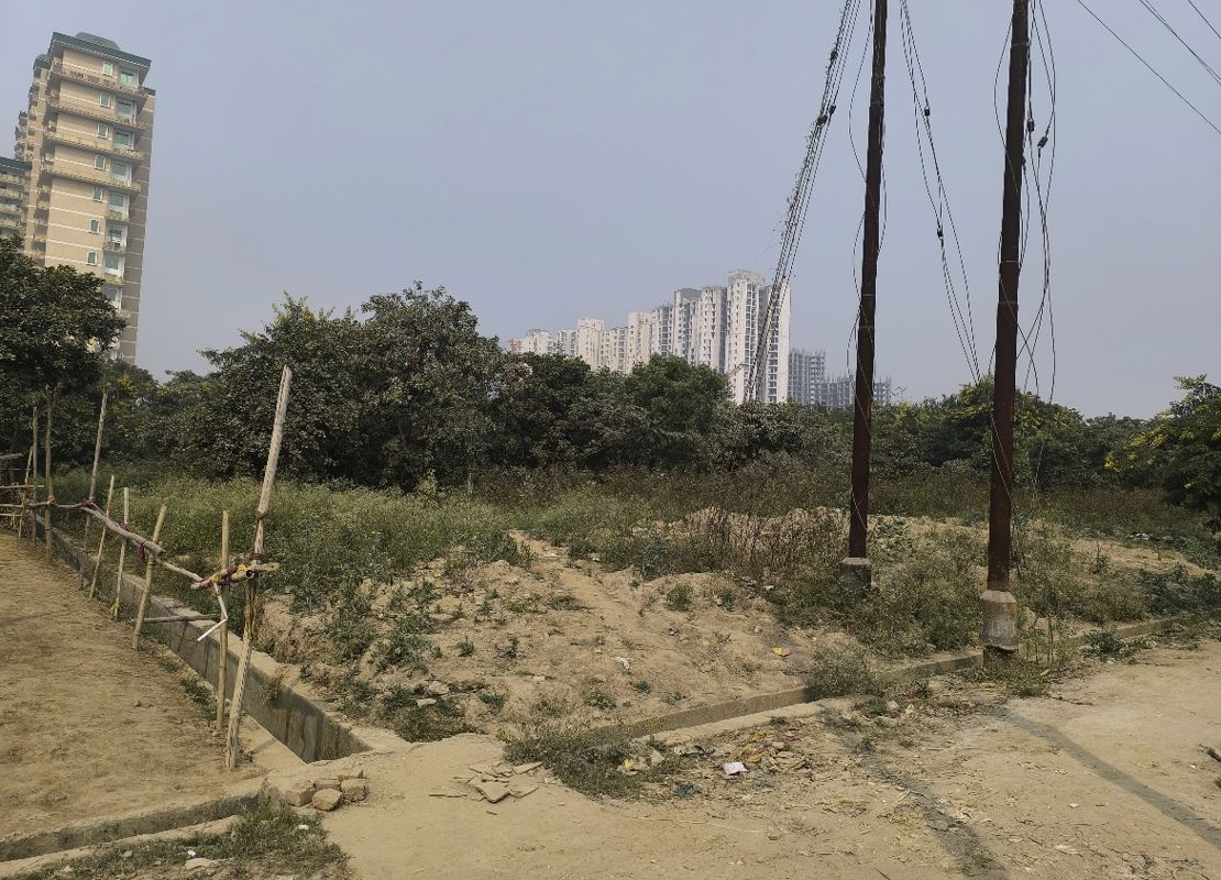 Plot For Sale in Jaitpur Baishpur