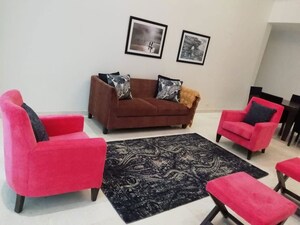 Living Room in 2 BHK Apartment at Sector 63a – for Rent