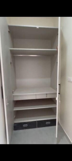 Furnished Amenities in 3 BHK Builder Floor at Sector 46 – for Rent