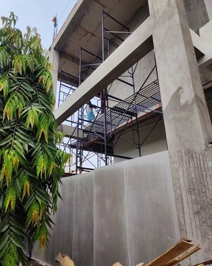 Balcony in 5 BHK Villa at Civil Lines – for Sale