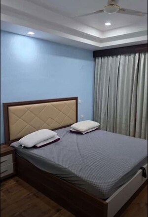 Bedroom in 4 BHK Apartment at Eldeco Elegante, Vibhuti Khand – for Rent