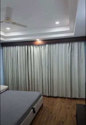 Team Area in 4 BHK Apartment at Eldeco Elegante, Vibhuti Khand – for Rent