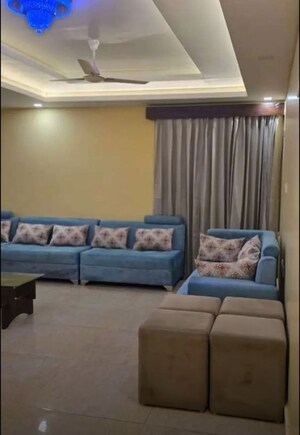 Bedroom in 4 BHK Apartment at Eldeco Elegante, Vibhuti Khand – for Rent