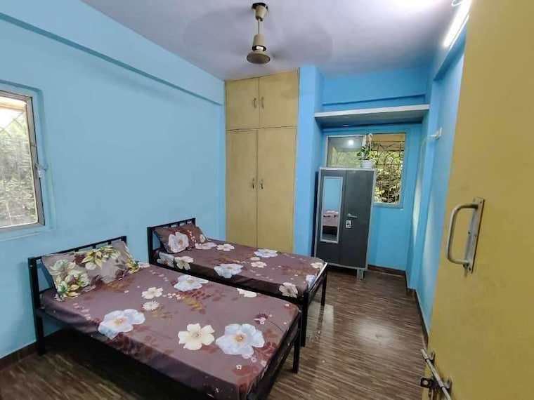 Bedroom, andheri east Pg For Boys & Girls In Andheri East 10166406