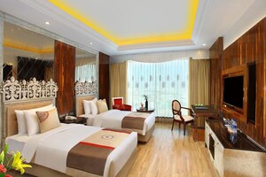  Land – Exterior View View at Connaught Place - for Sale