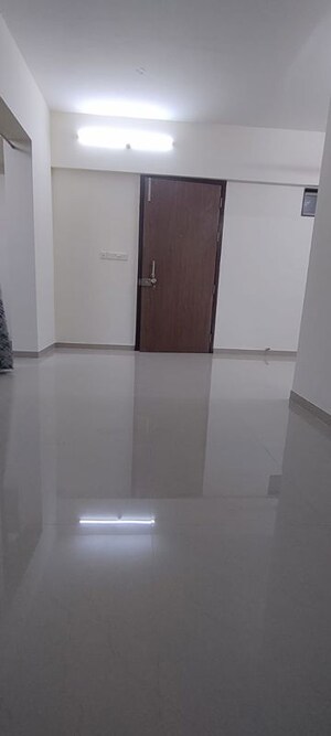 Furnished Amenities in 1 BHK Apartment at City View Apartments, Lower Parel – for Sale