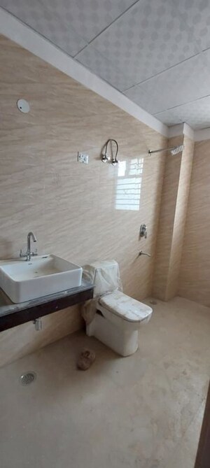 Bathroom in 3 BHK Builder Floor at Sector 46 – for Rent