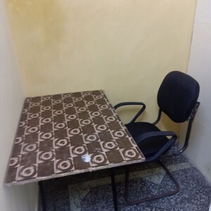 Master Bedroom in 1 BHK Builder Floor at Mukherjee Nagar – for Rent