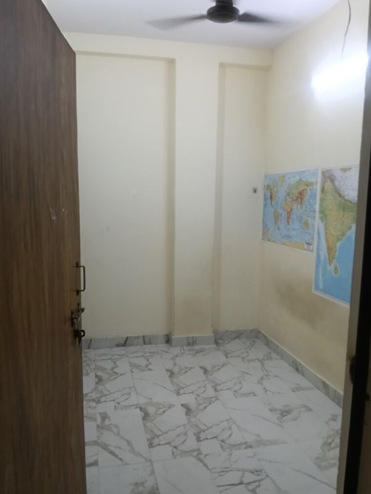 Bedroom, outram lines 1 RK 180 Sq.Ft. Builder Floor In Outram Lines Delhi 10166431