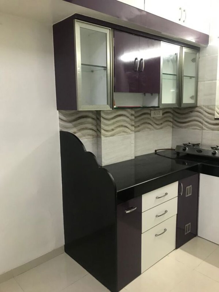 Kitchen, anand-yog-society 2 Bedroom 850 Sq.Ft. Apartment In Viman Nagar Pune 10166434