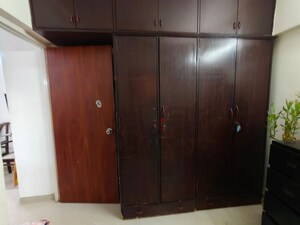 Furnished Amenities in 1 BHK Apartment at Gulmarg CHS Dadar, Dadar West – for Rent