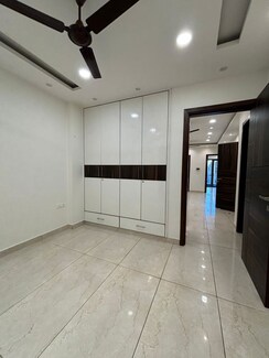 3.5 BHK Builder Floor For Rent in Outram Lines