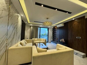 Bedroom in 4 BHK Builder Floor at Ansal Versalia Avante, Sector 67a – for Sale