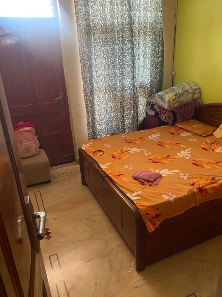 Bedroom, sector 46 2 Bedroom 1350 Sq.Ft. Builder Floor In Sector 46 Gurgaon 10166456