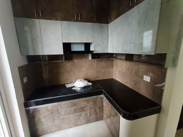 Kitchen, bptp-discovery-park 3 Bedroom 925 Sq.Ft. Apartment In Sector 80 Faridabad 10166458