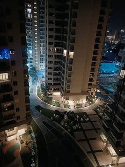 3 BHK + Servant Room Apartment For Rent in Ambience Creacions