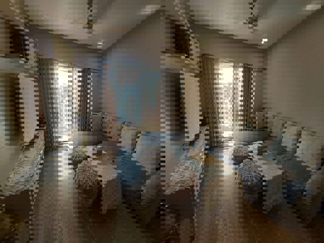 2 BHK 850 Sq.Ft. Apartment in Astoria CHS Santacruz