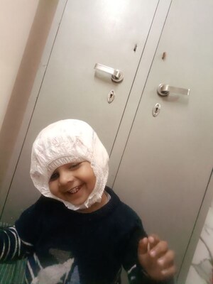 Furnished Amenities in 3 BHK Apartment at Ambience Creacions, Sector 22 – for Sale